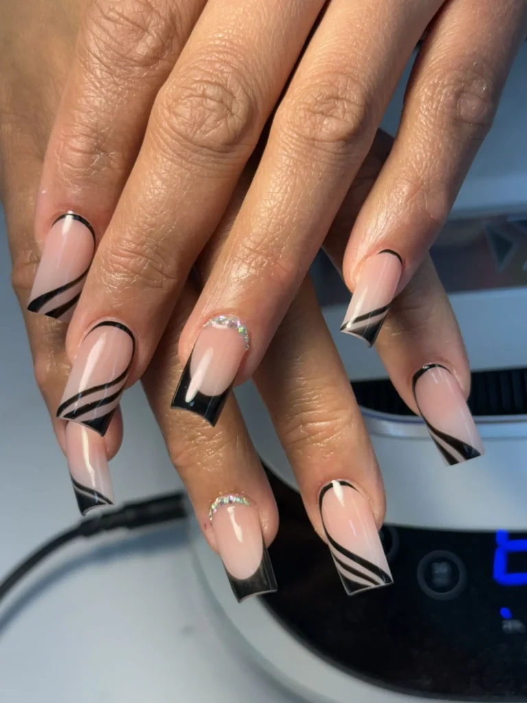 48aae86b933a4640afbb8288f1a5fc-lili-nails-inspiration-c5cbb5560a2e4365acfbfb47dd6cf4-booksy